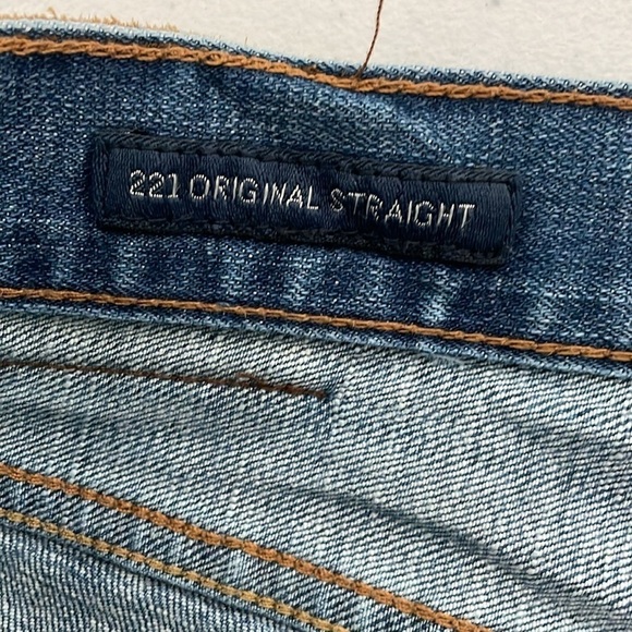 Lucky Brand 221 40x30 Original Straight Fit Men’s Jeans - Picture 6 of 9